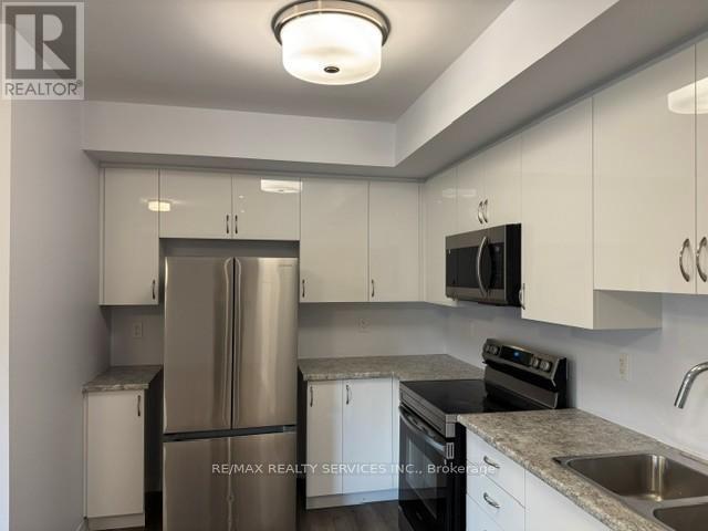 1 - 15 Fieldridge Crescent Property Photo 7