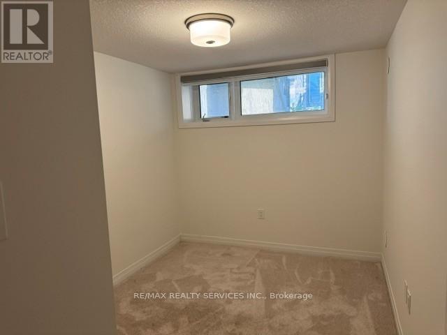 1 - 15 Fieldridge Crescent Property Photo 17