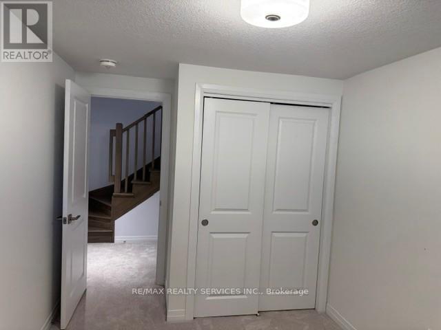 1 - 15 Fieldridge Crescent Property Photo 19