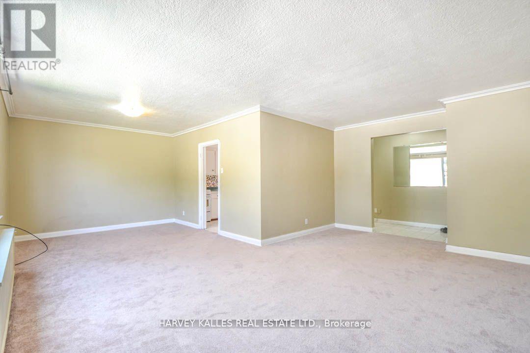 90 Trethewey Drive Property Photo 2