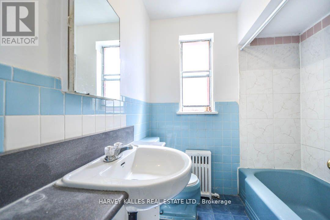 90 Trethewey Drive Property Photo 11