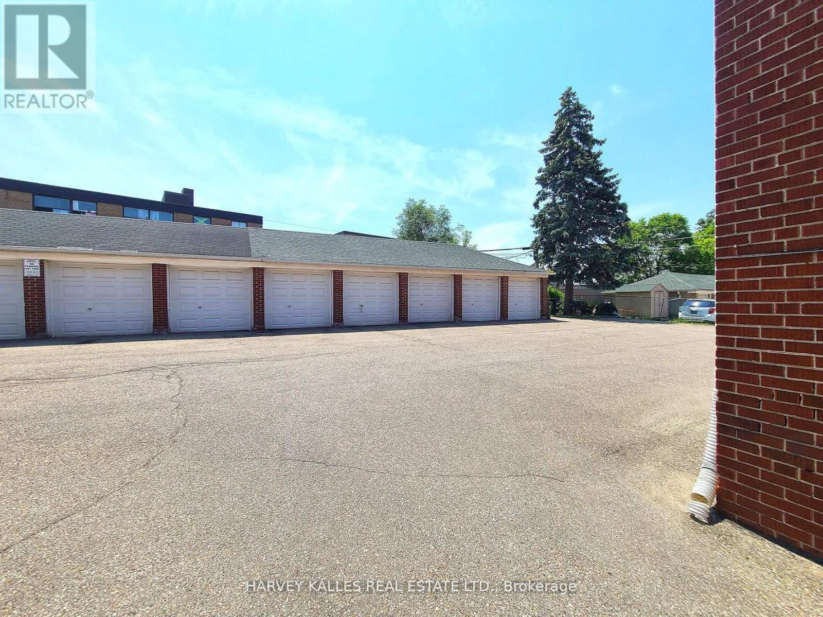 90 Trethewey Drive Property Photo 12