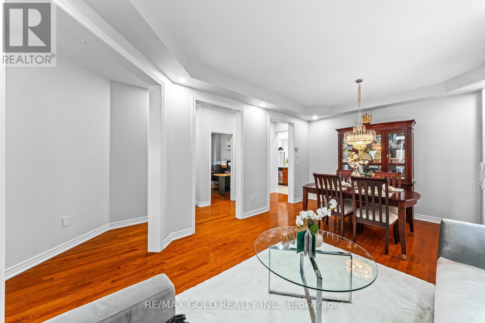 14 Dovehaven Crescent Property Photo 7