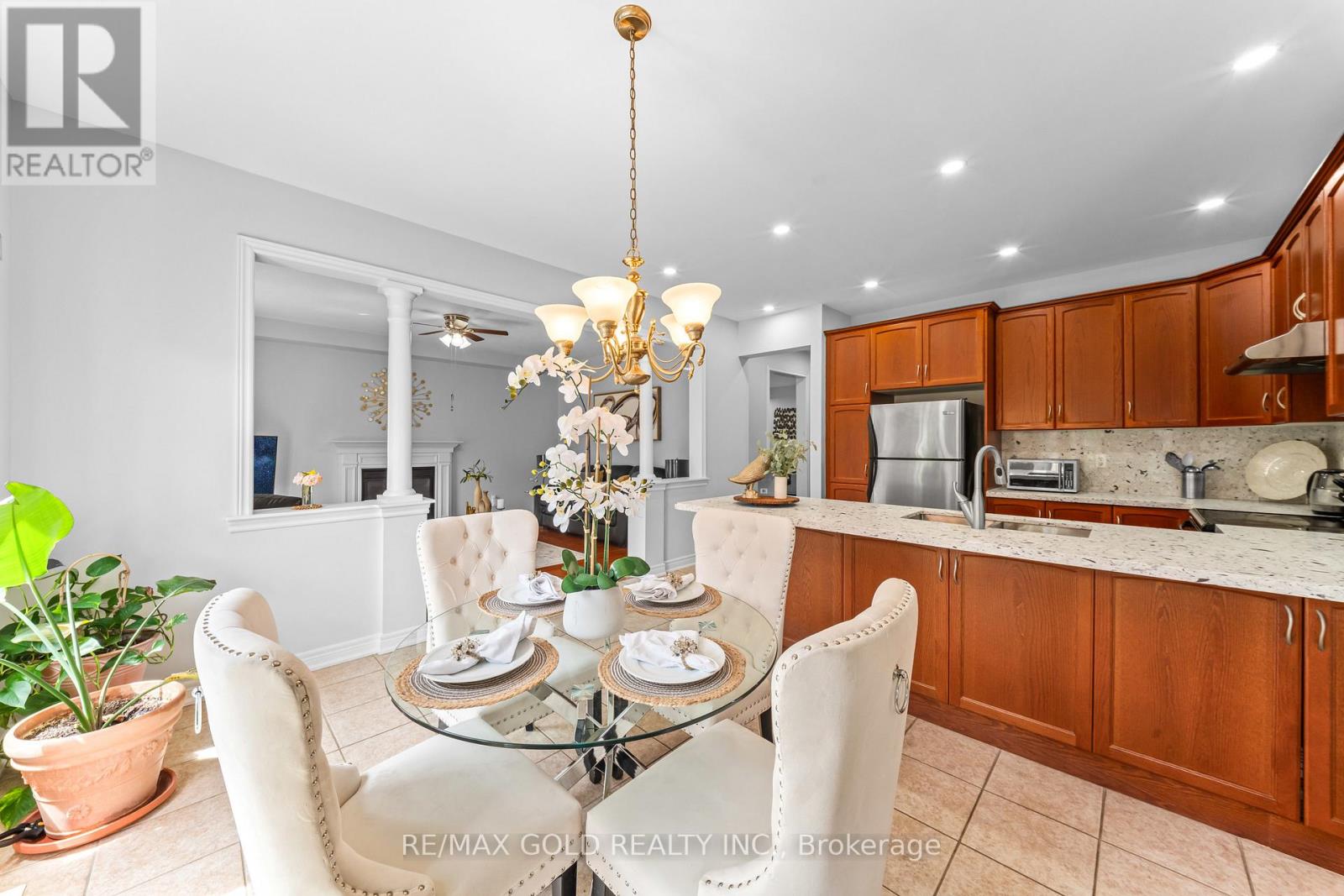 14 Dovehaven Crescent Property Photo 16