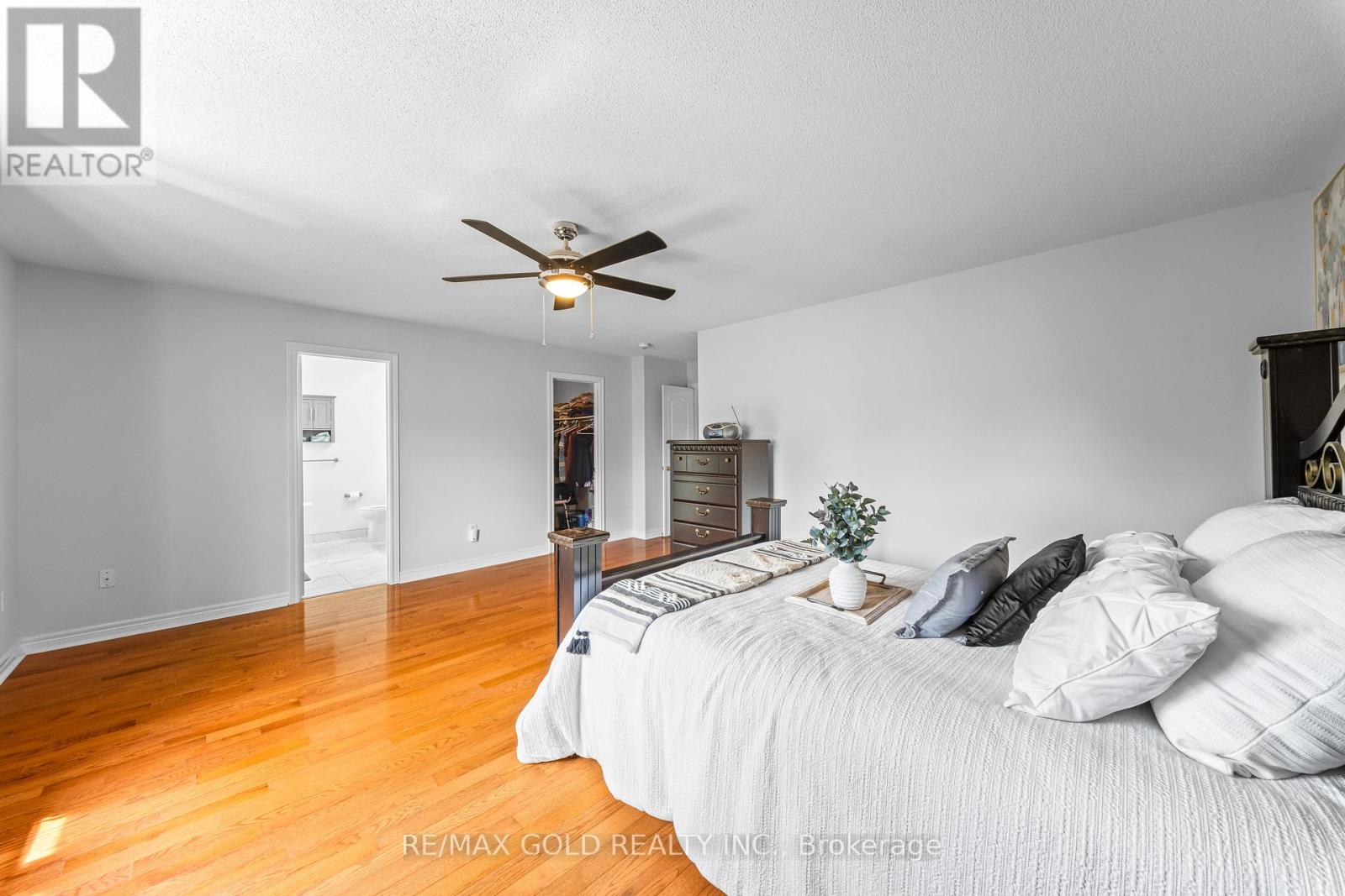 14 Dovehaven Crescent Property Photo 27