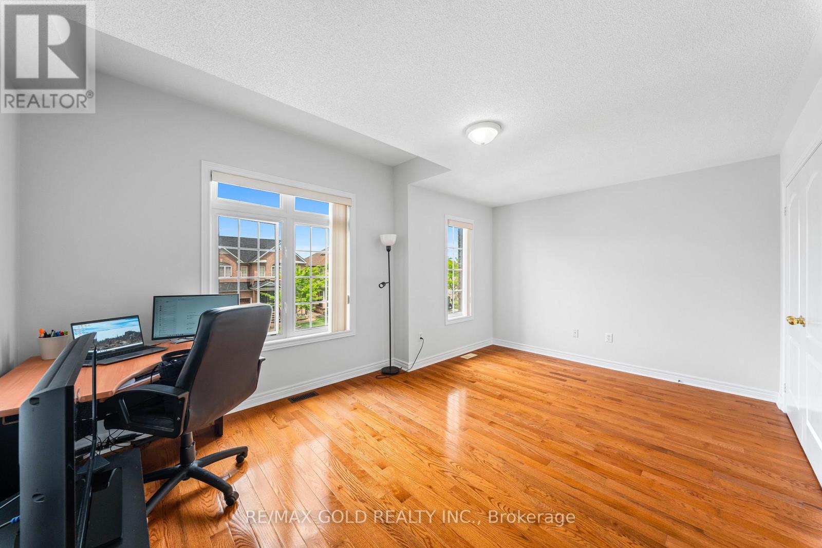 14 Dovehaven Crescent Property Photo 38
