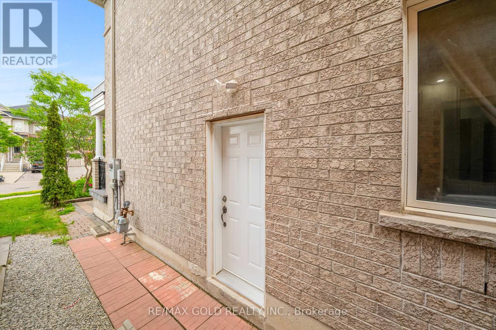 14 Dovehaven Crescent Property Photo 40