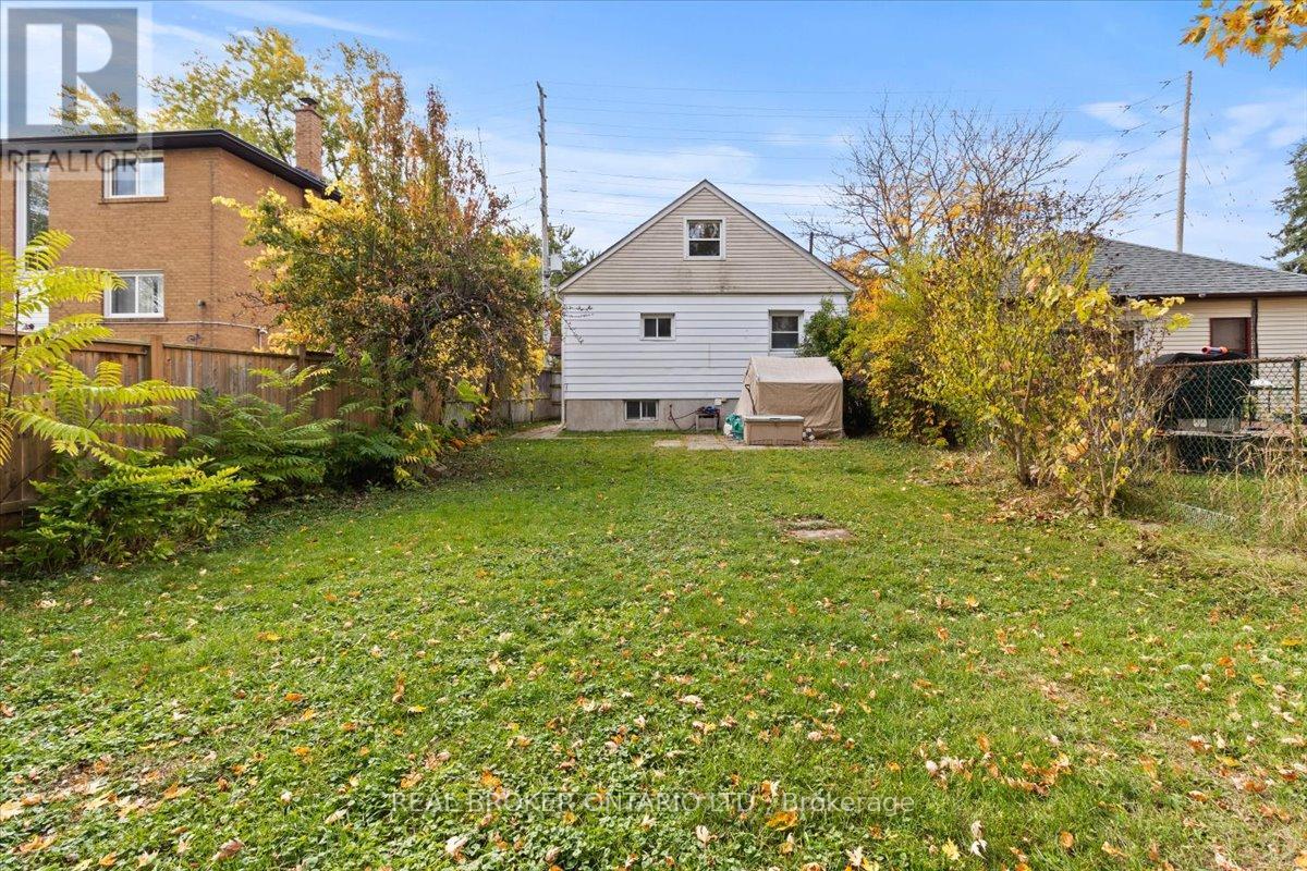 1097 Enola Avenue Property Photo 14