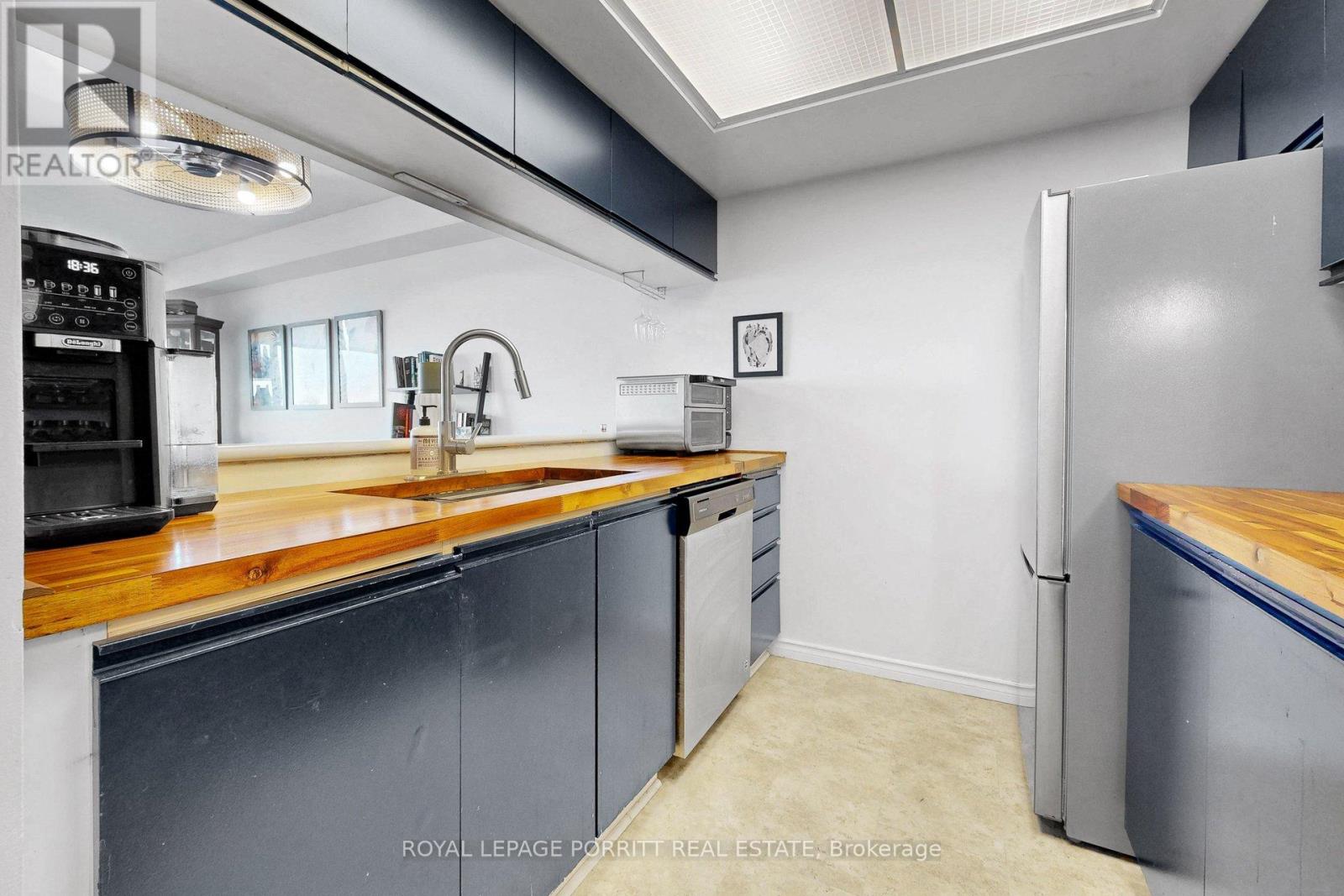 414 - 101 Subway Crescent Property Photo 2