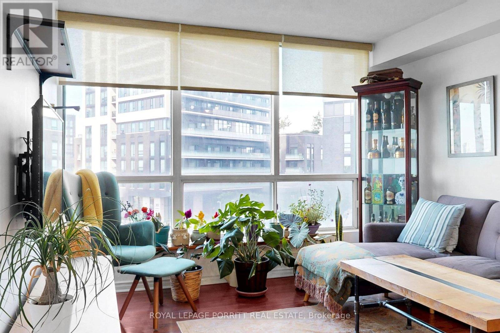 414 - 101 Subway Crescent Property Photo 14