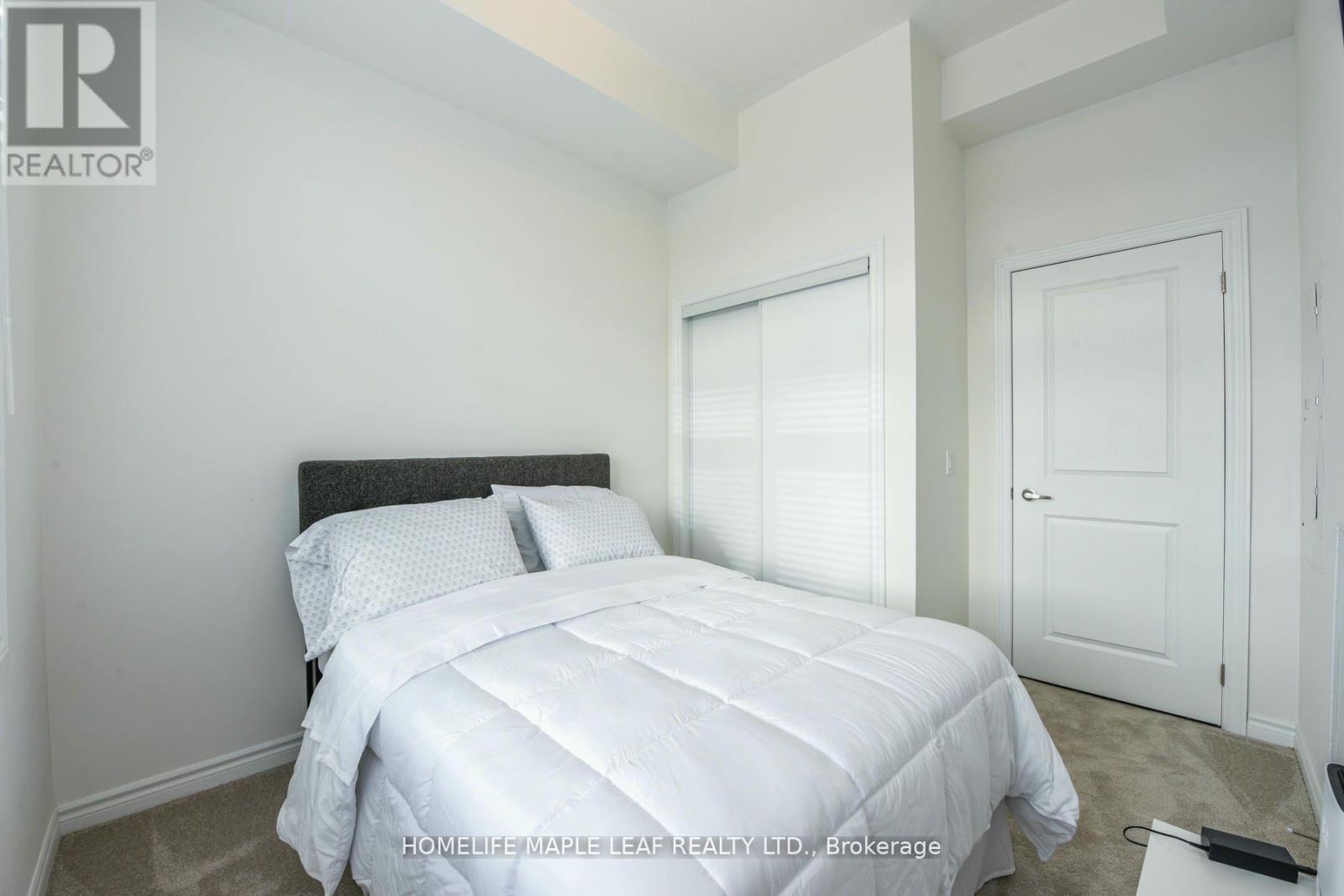 215 - 30 Halliford Place Property Photo 6
