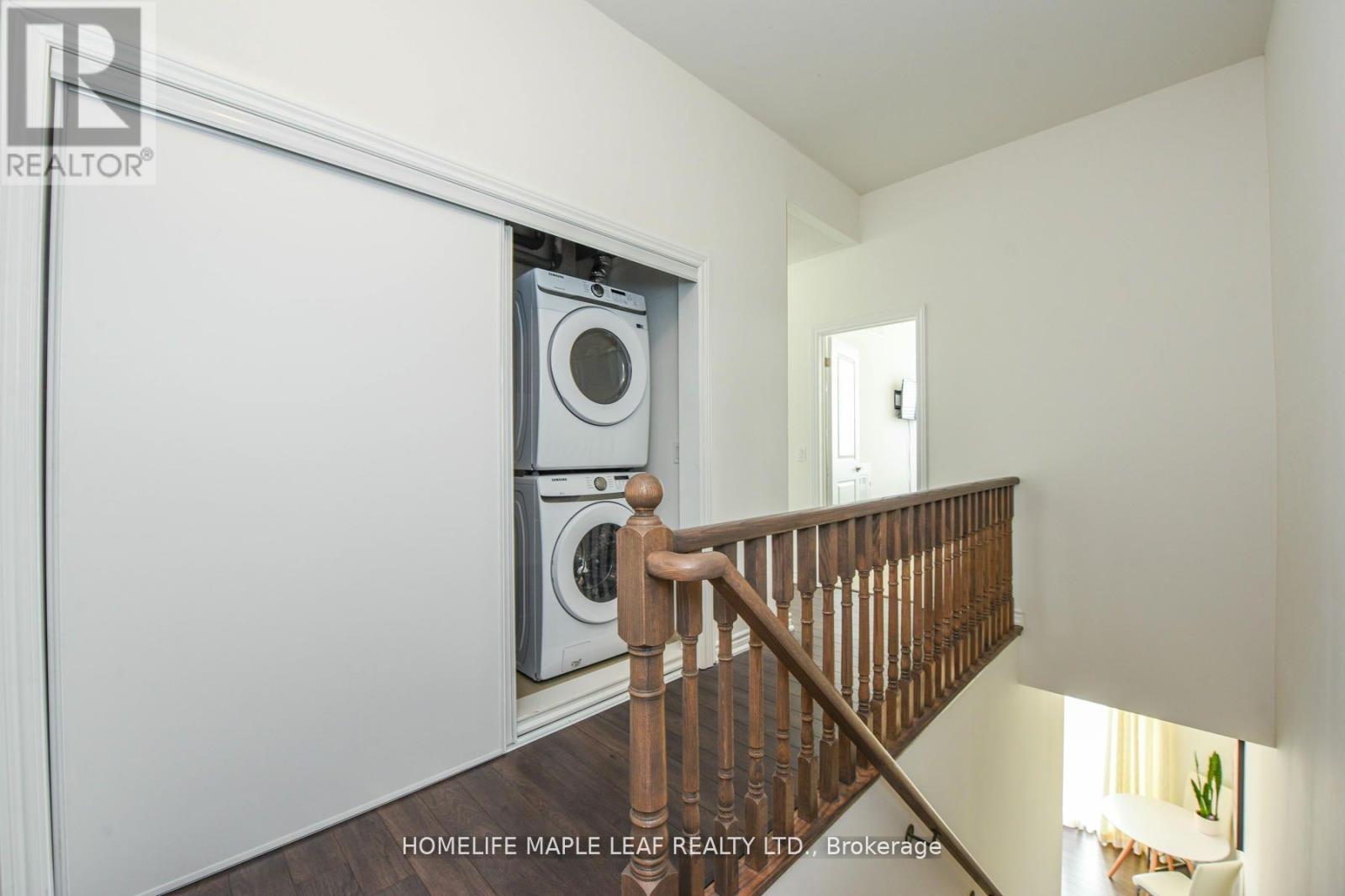 215 - 30 Halliford Place Property Photo 14
