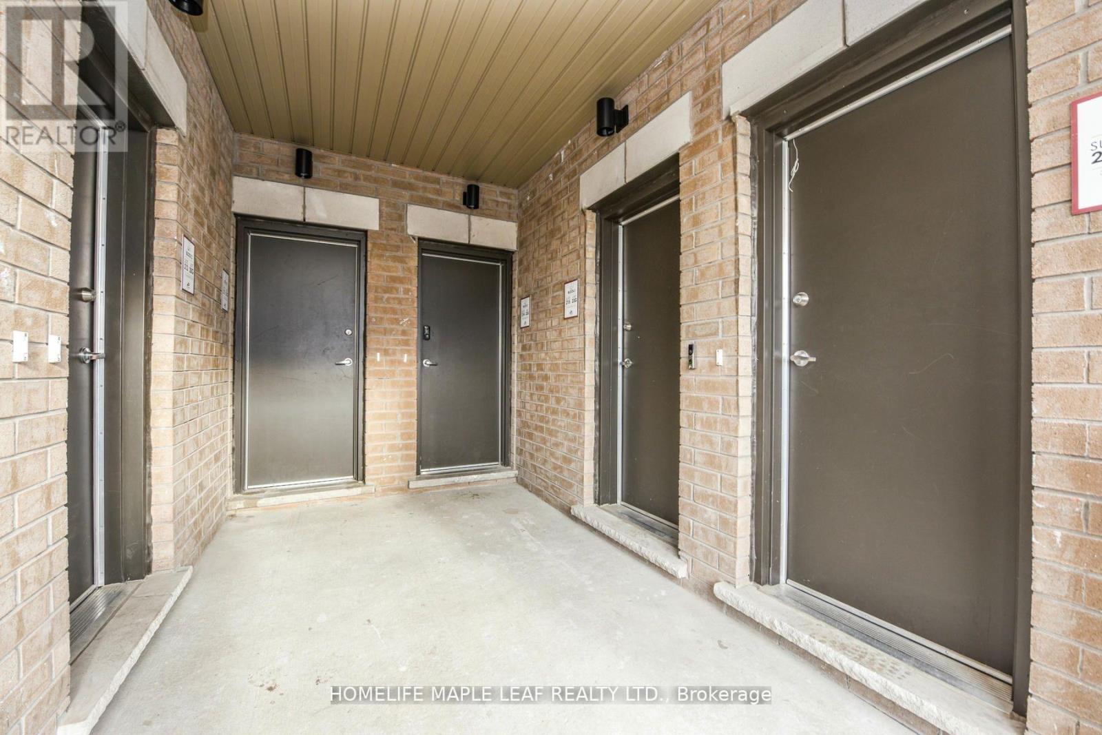 215 - 30 Halliford Place Property Photo 24