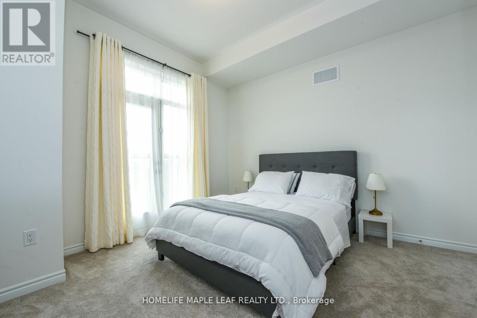 215 - 30 Halliford Place Property Photo 32