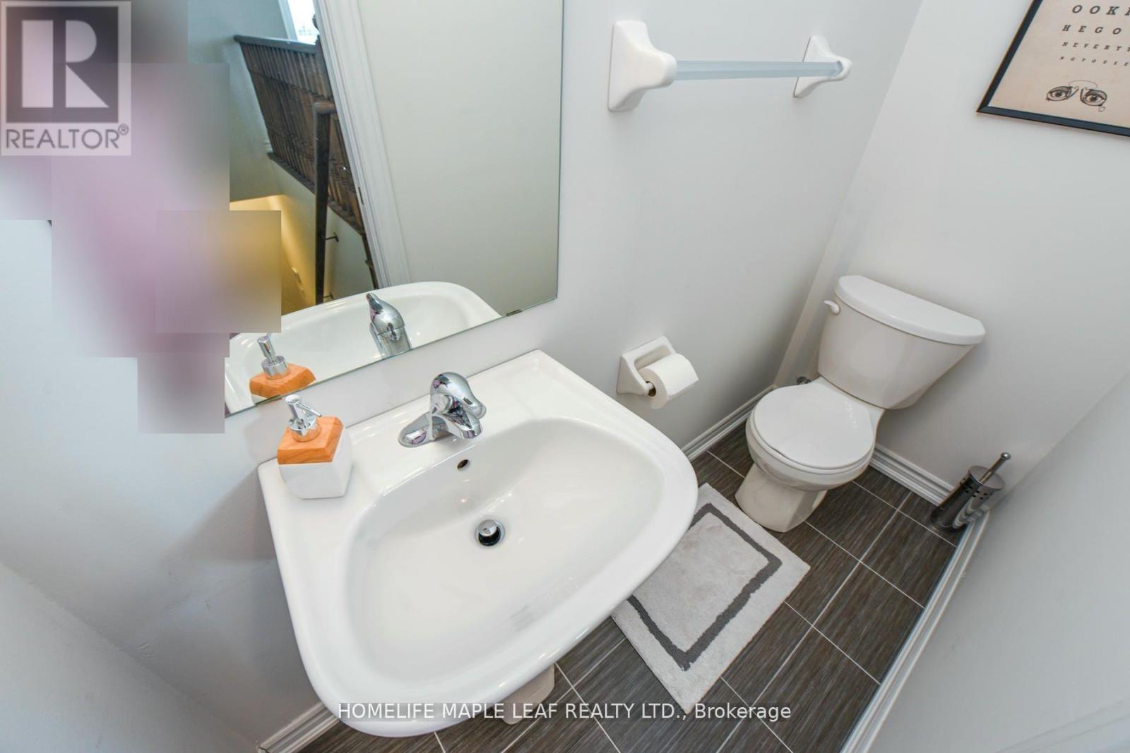 215 - 30 Halliford Place Property Photo 37