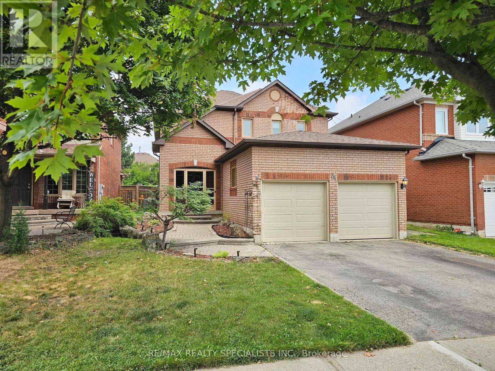 34 Killaloe Crescent Property Photo 1