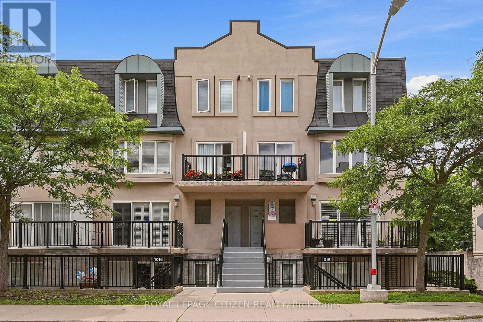 2048 - 75 GEORGE APPLETON WAY Property Photo 1