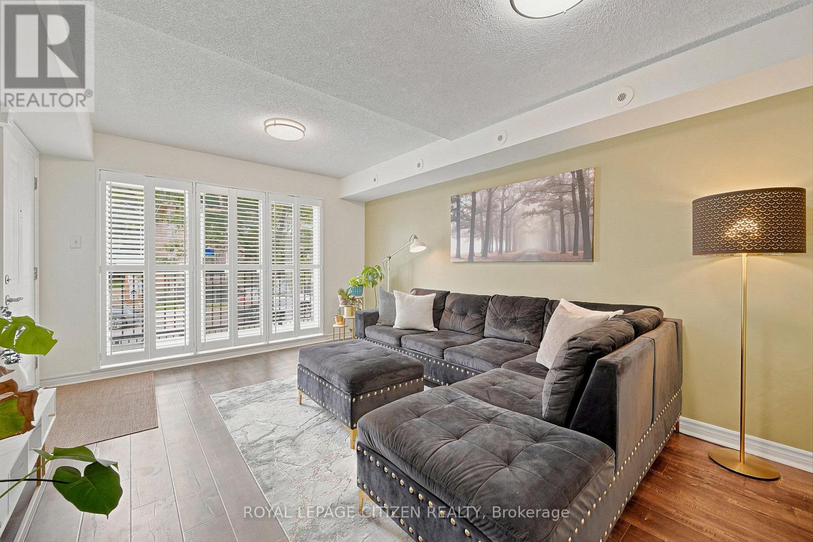 2048 - 75 George Appleton Way Property Photo 7