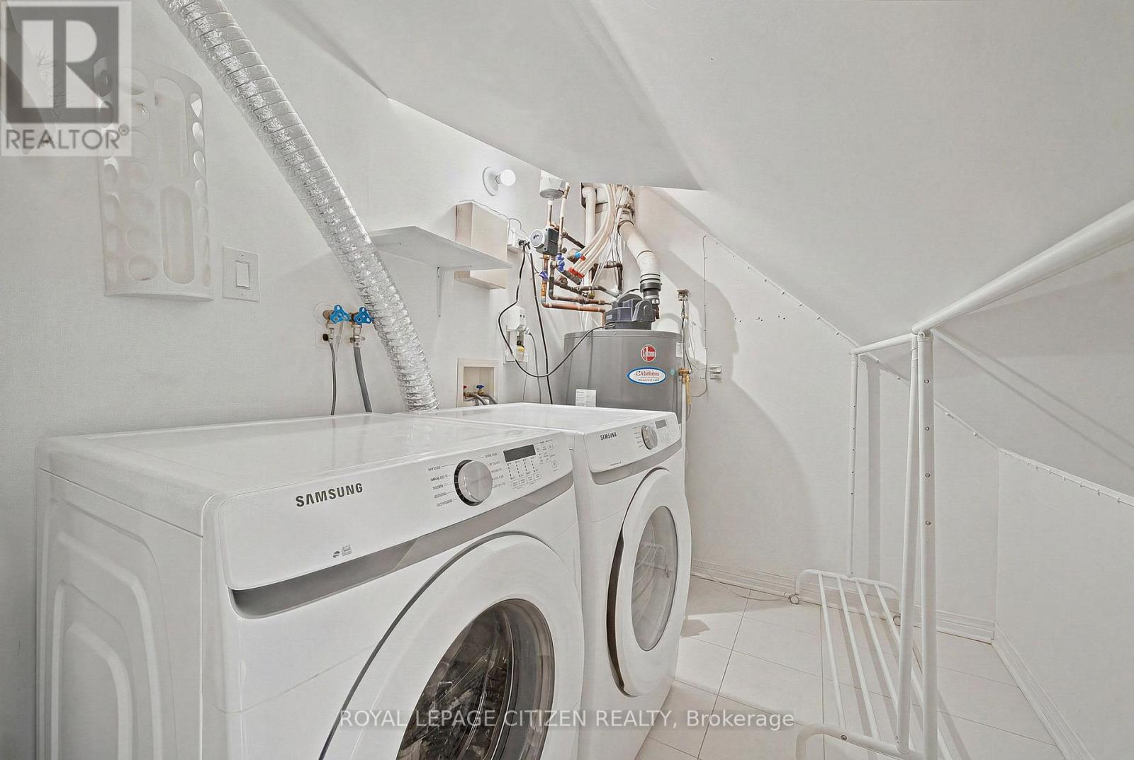 2048 - 75 George Appleton Way Property Photo 21