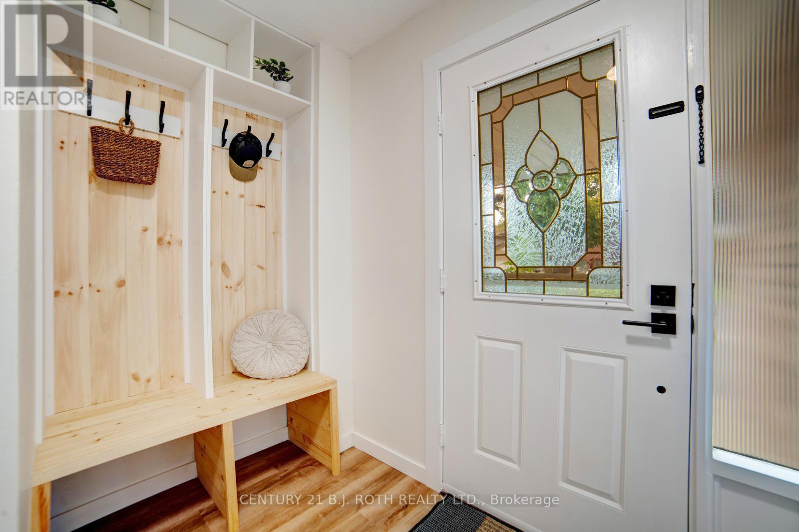 56 Sproule Drive Property Photo 4
