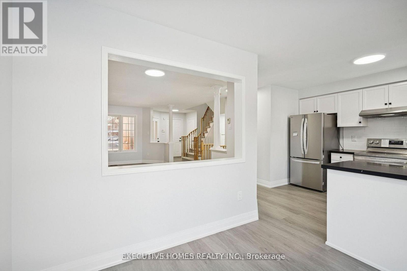 60 - 2665 Thomas Street Property Photo 29