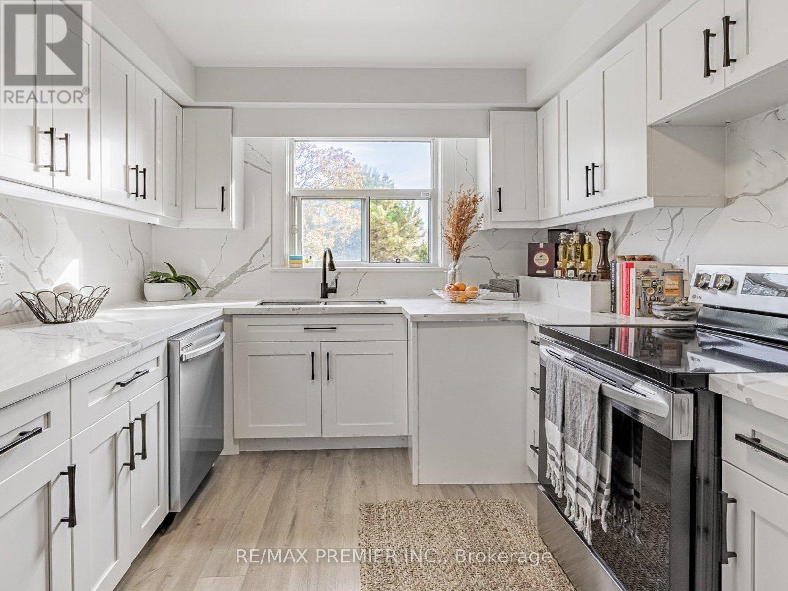 1368 TANSLEY DRIVE