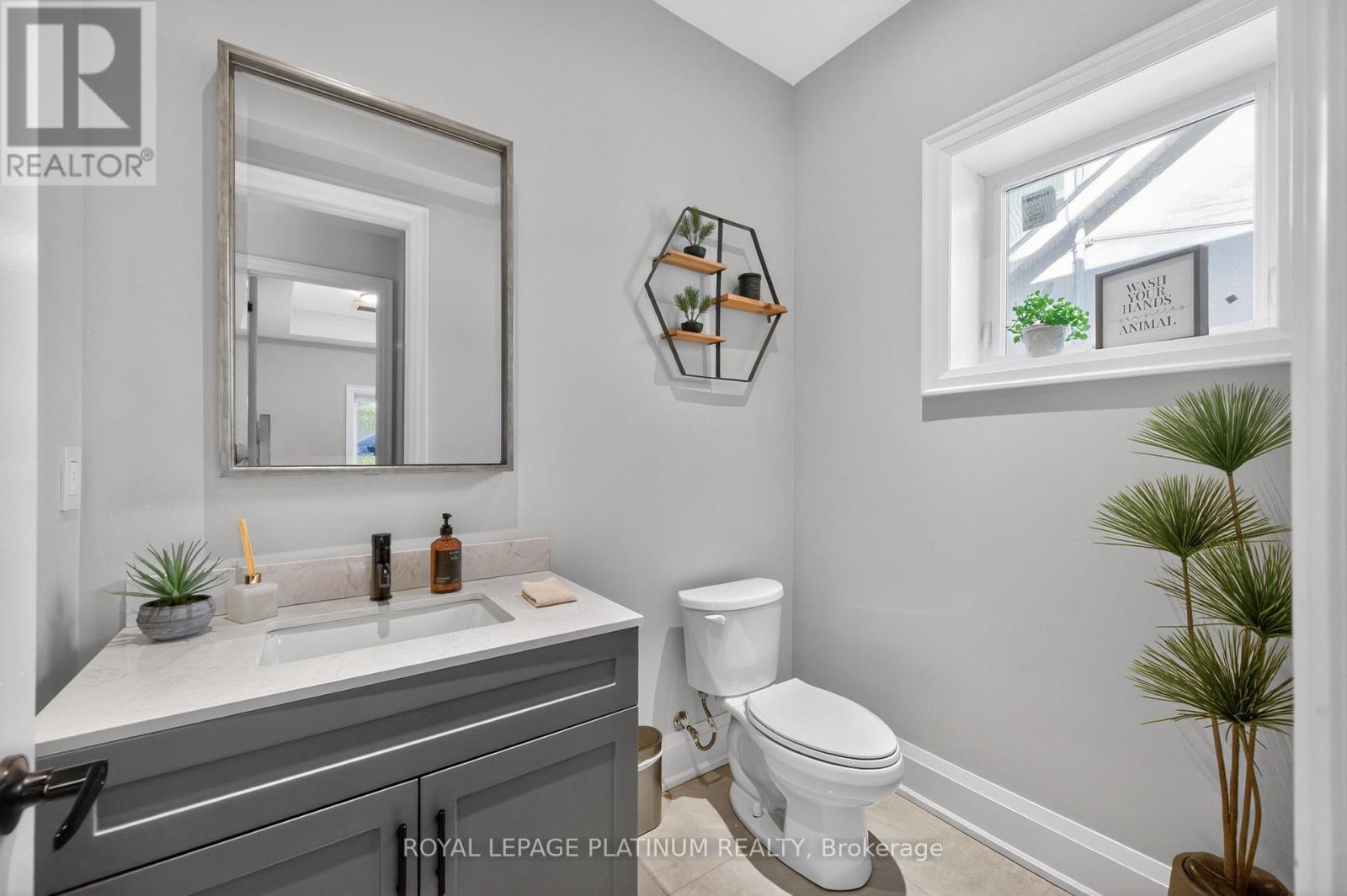 13 Arch Road Property Photo 18