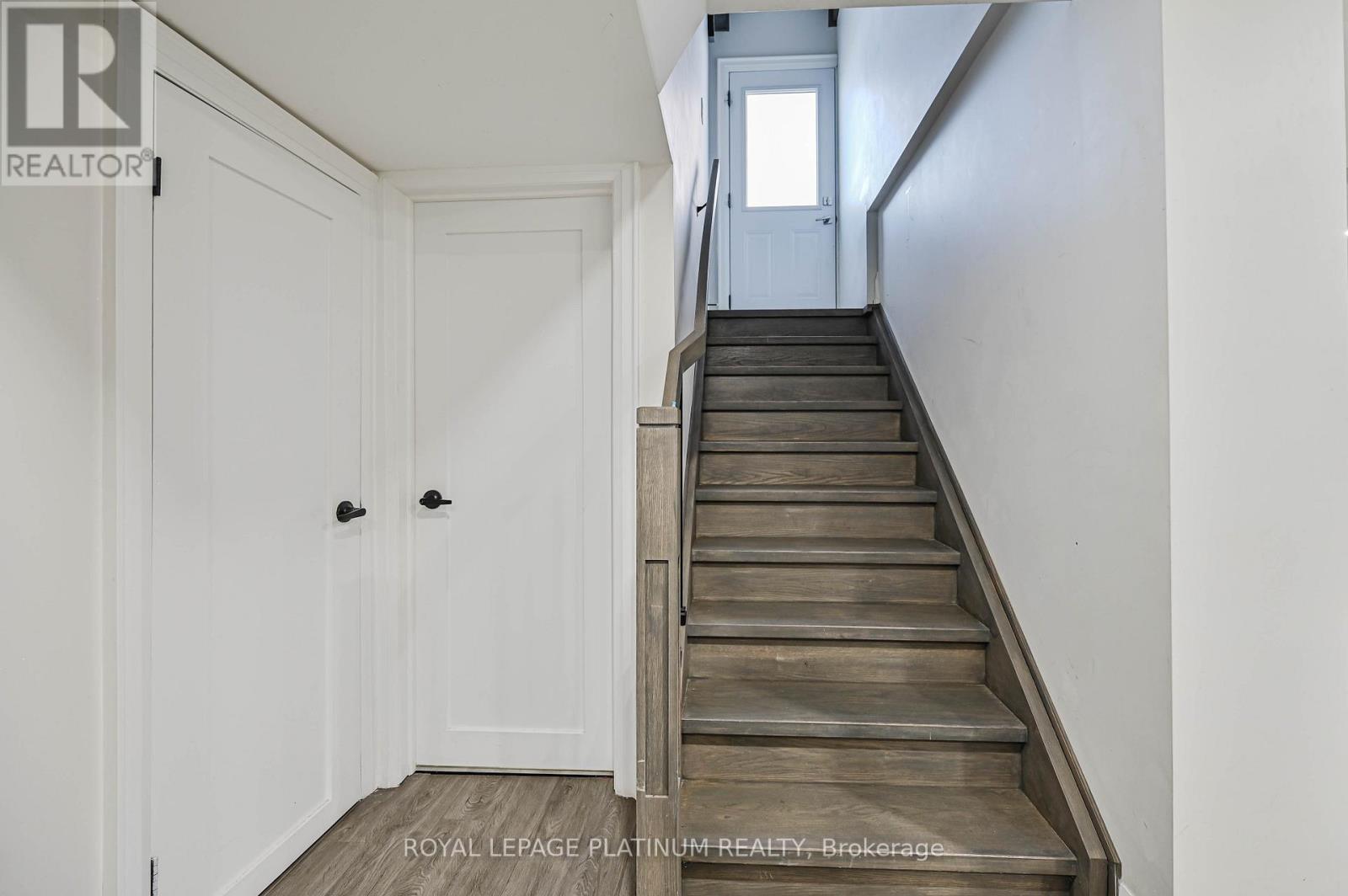 13 Arch Road Property Photo 33
