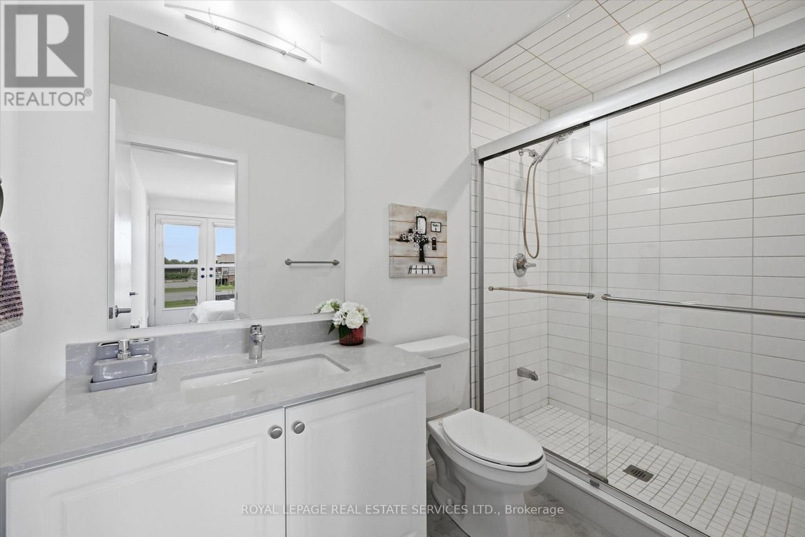 1403 Clarriage Court Property Photo 25