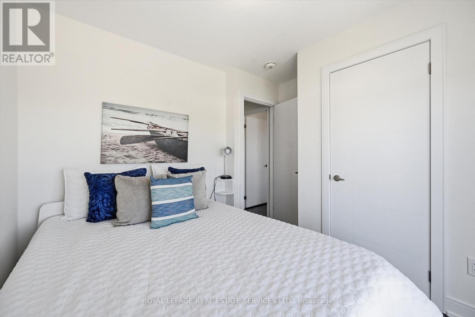 1403 Clarriage Court Property Photo 27