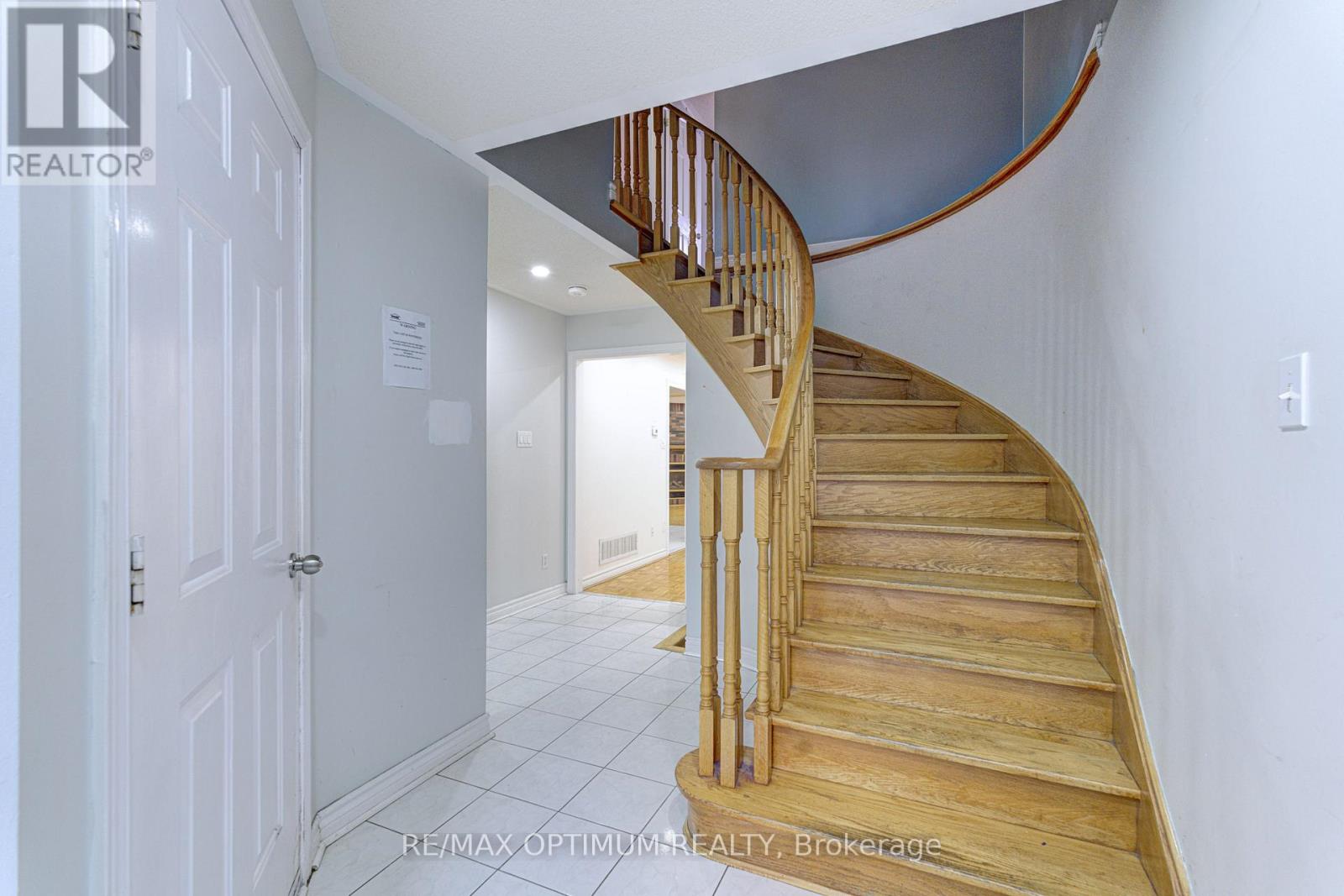 35 Wildberry Crescent Property Photo 7