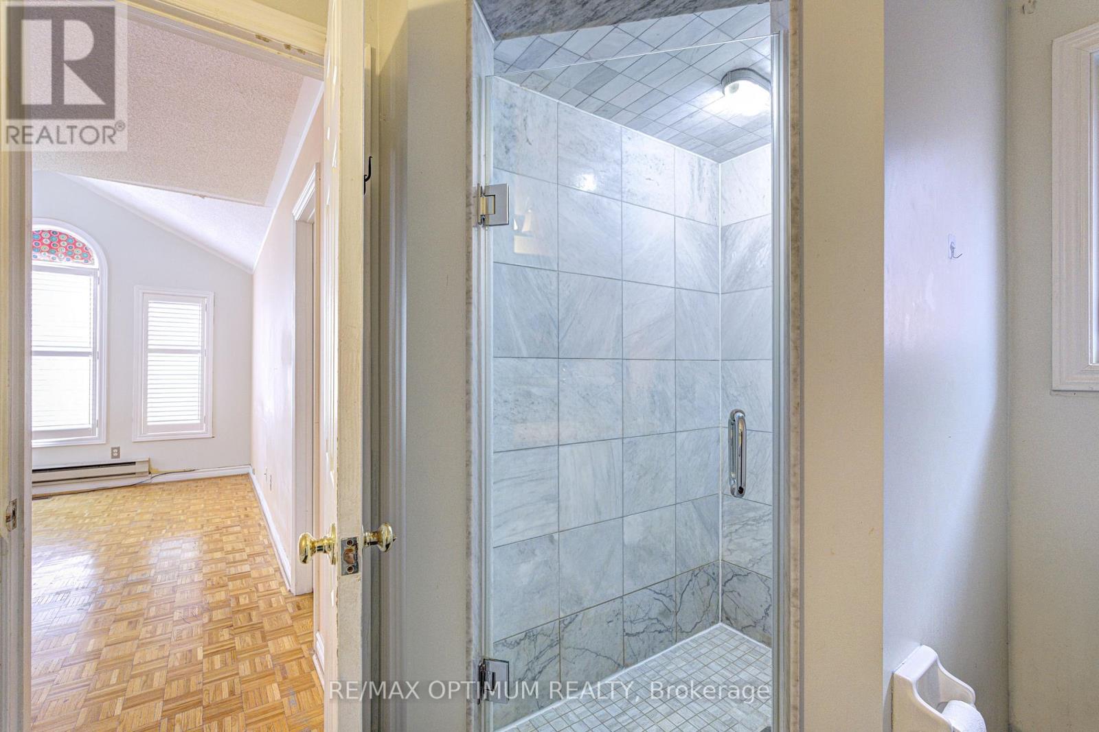 35 Wildberry Crescent Property Photo 29