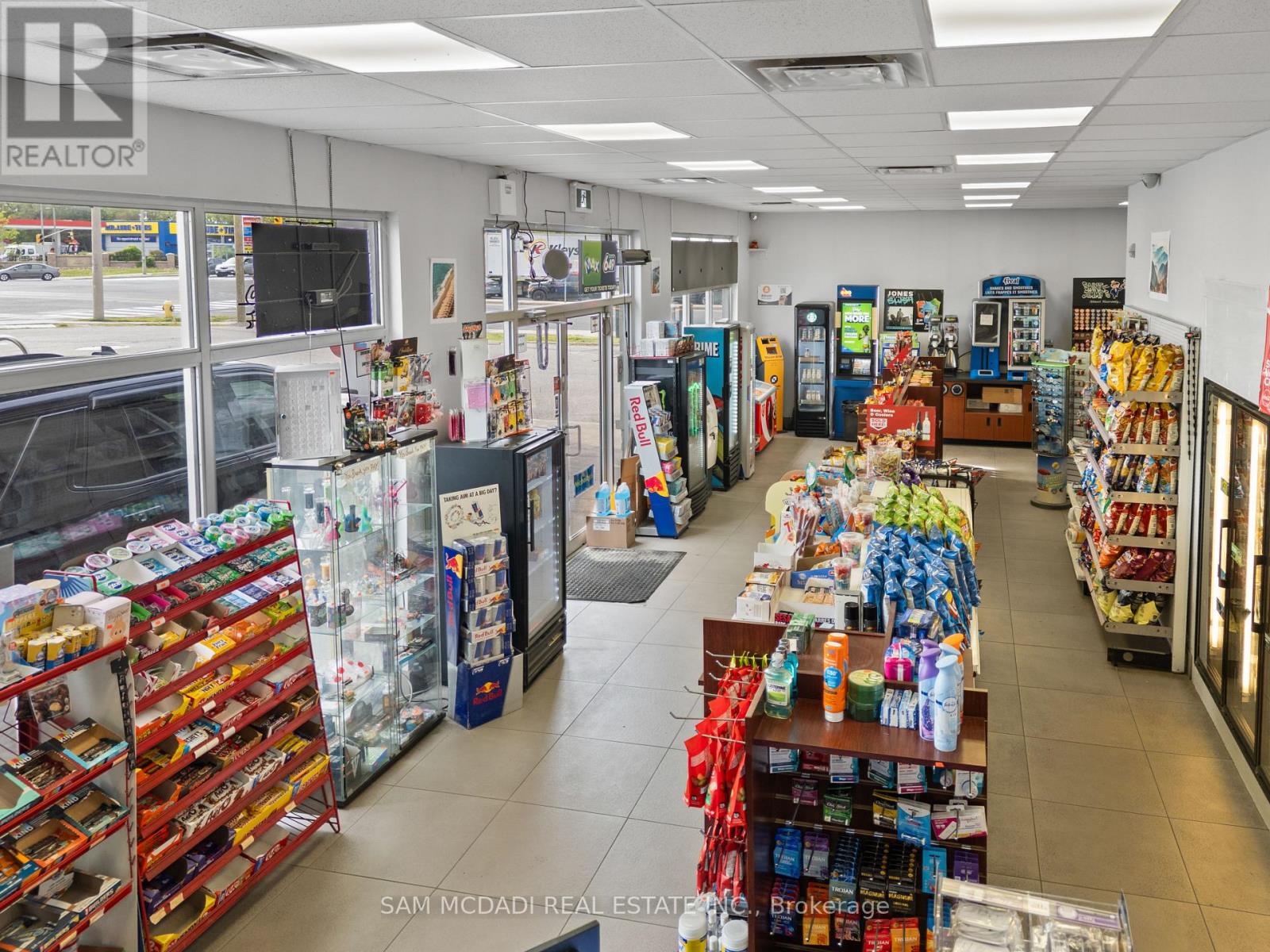6199 Steeles Avenue W Property Photo 19