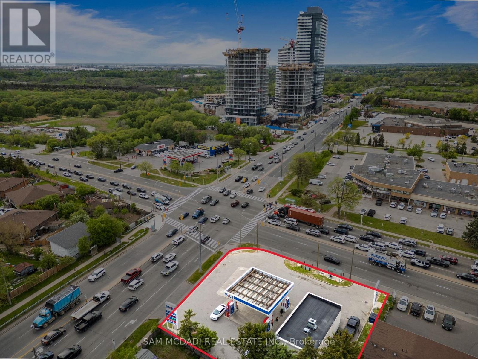 6199 Steeles Avenue W Property Photo 24