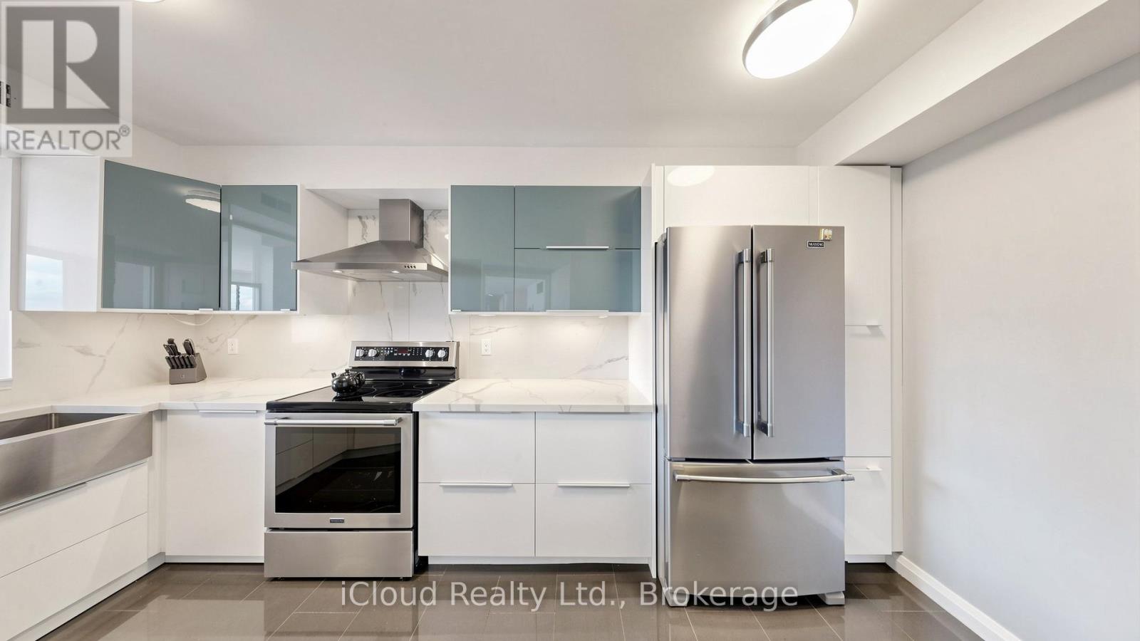 1005 - 1230 Marlborough Court Property Photo 15