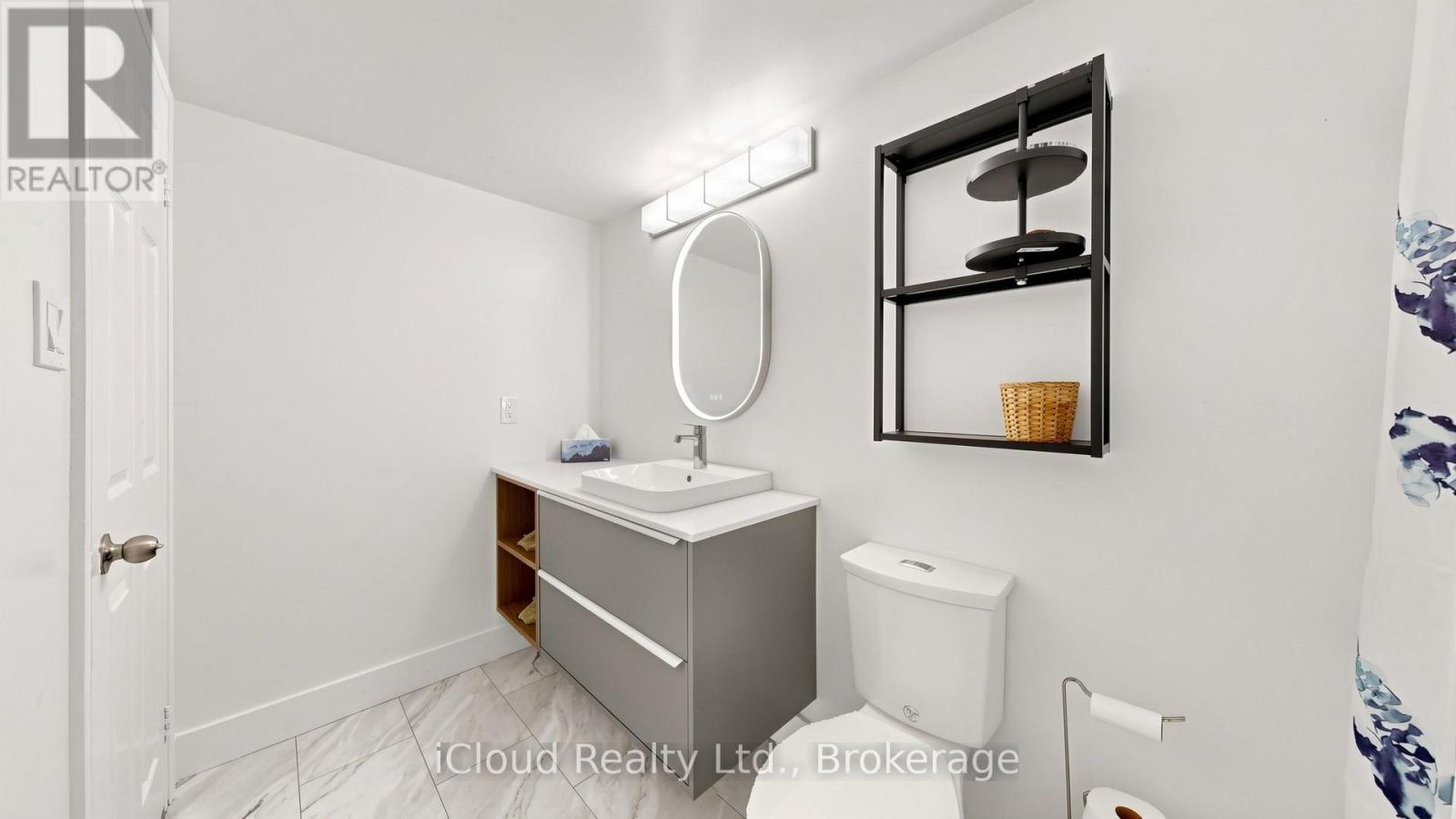 1005 - 1230 Marlborough Court Property Photo 23