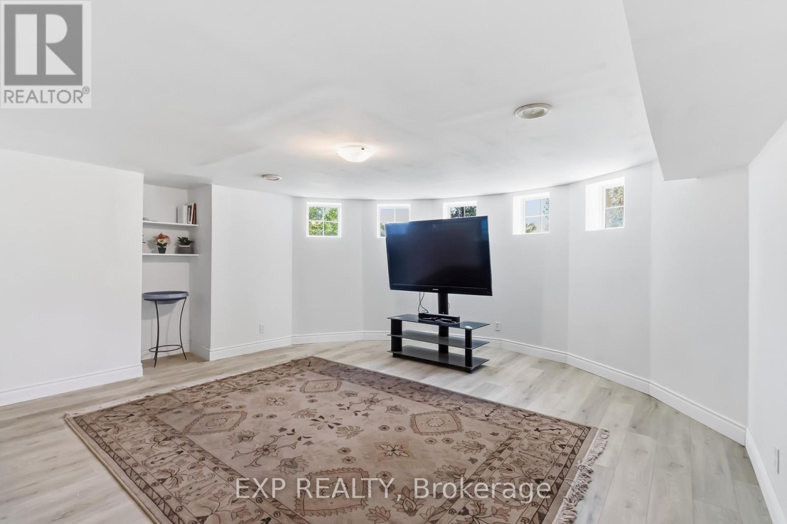 1401 Tamworth Court Property Photo 49