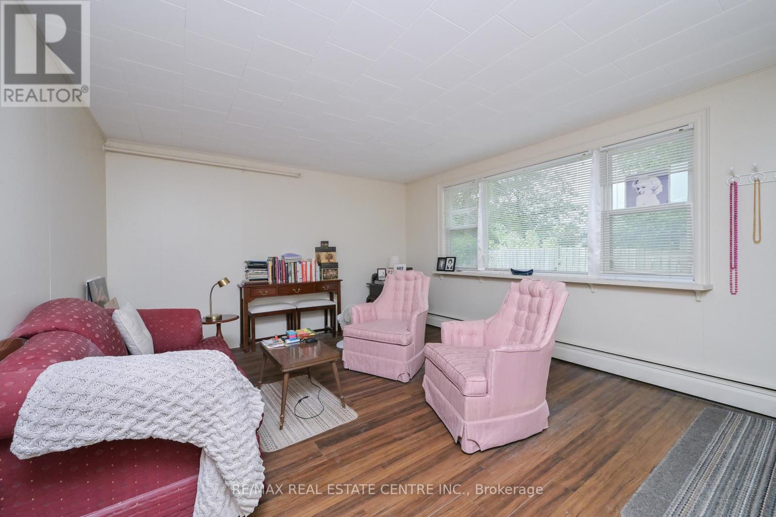 44 Church Street Property Photo 14