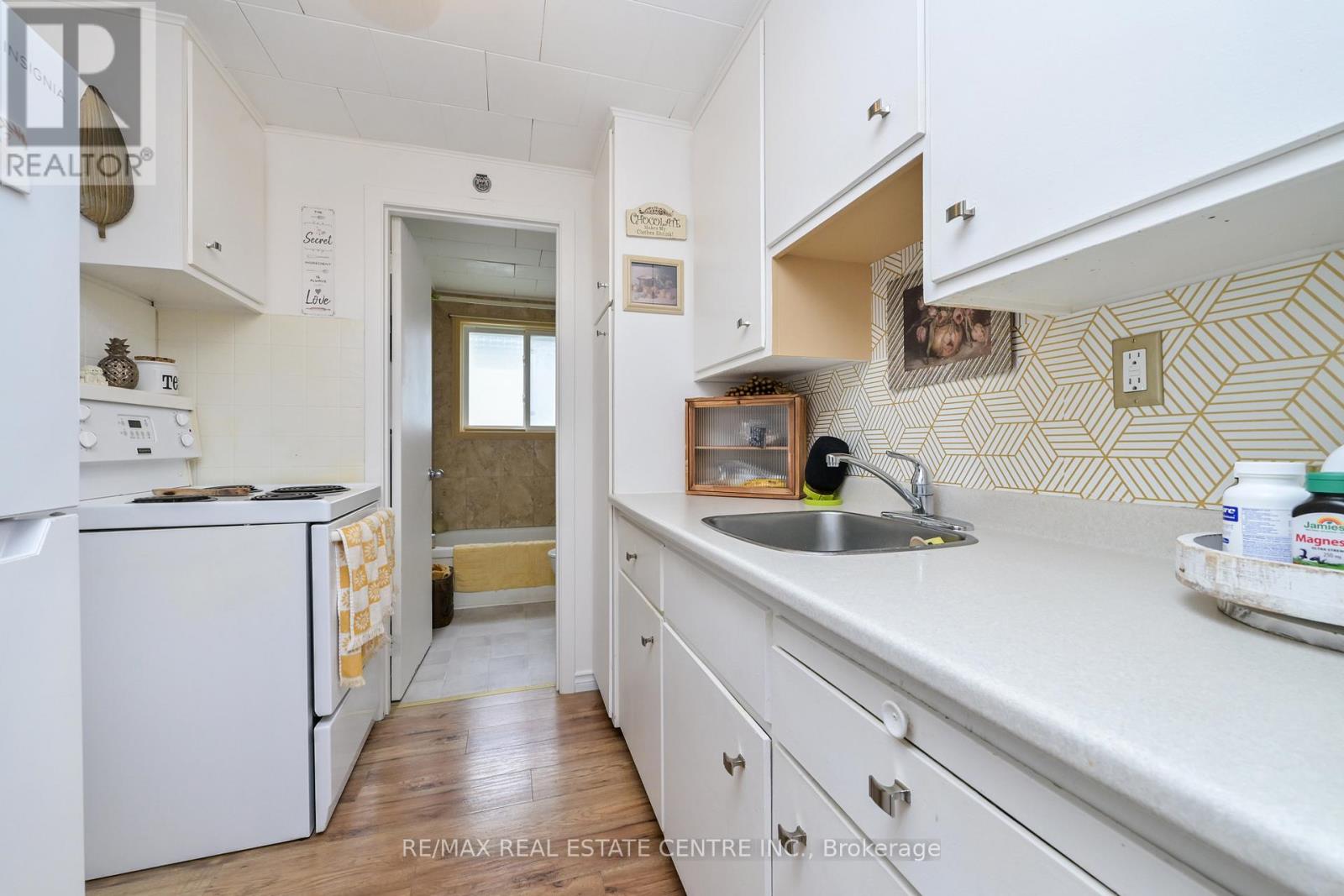 44 Church Street Property Photo 23