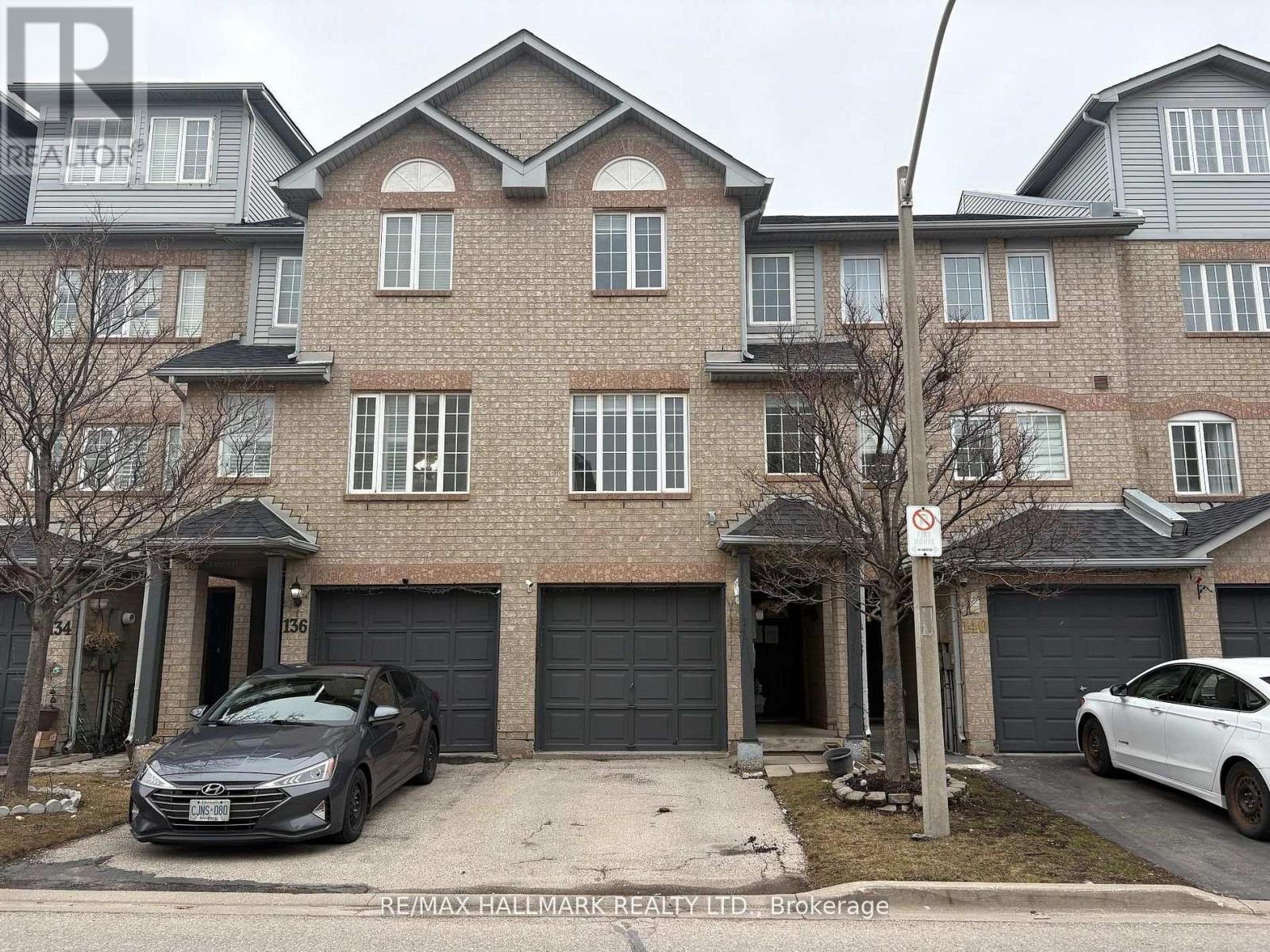 138 Spadina Road Property Photo 1