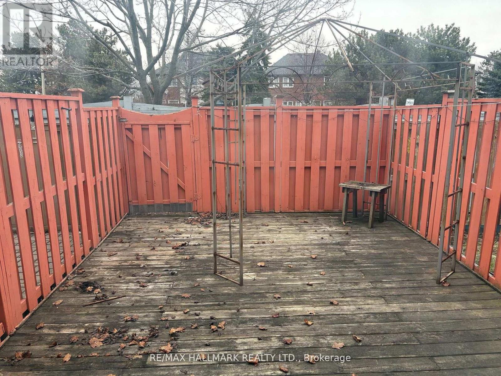 138 Spadina Road Property Photo 11