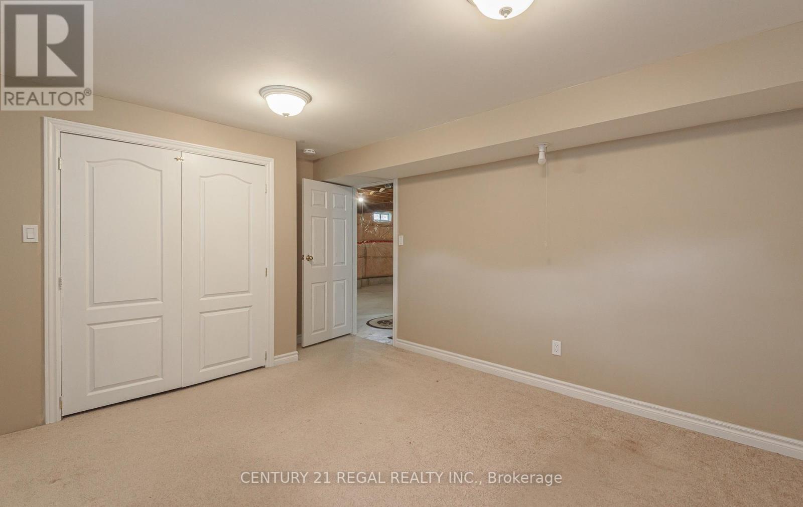 51 Royal Valley Drive Property Photo 28