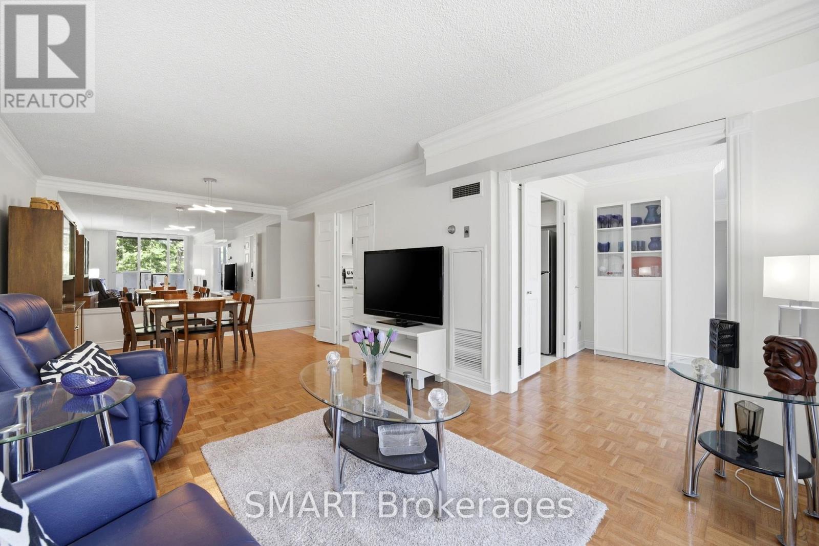 203 - 1111 Bough Beeches Boulevard Property Photo 10