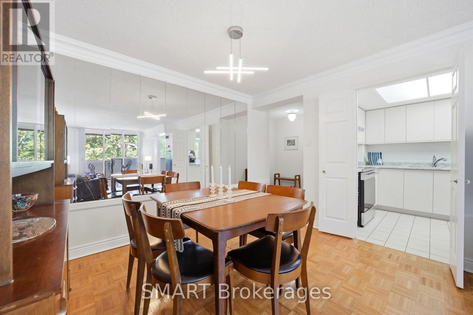 203 - 1111 Bough Beeches Boulevard Property Photo 18