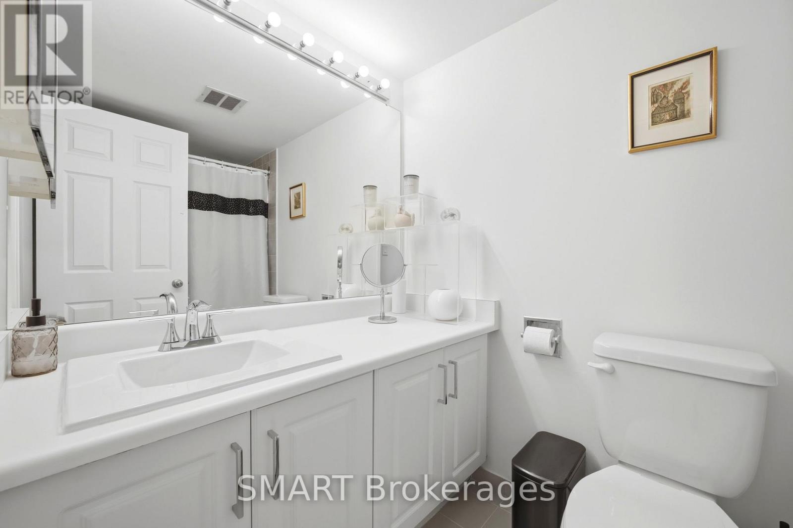 203 - 1111 Bough Beeches Boulevard Property Photo 19