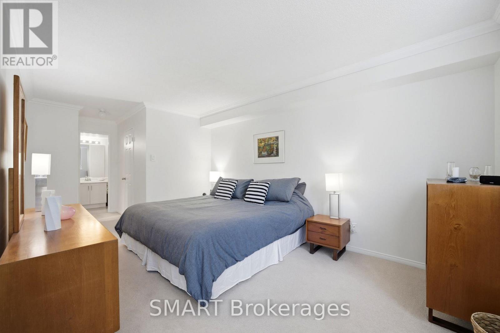 203 - 1111 Bough Beeches Boulevard Property Photo 22