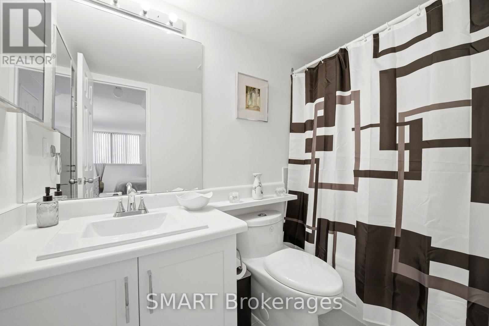 203 - 1111 Bough Beeches Boulevard Property Photo 24