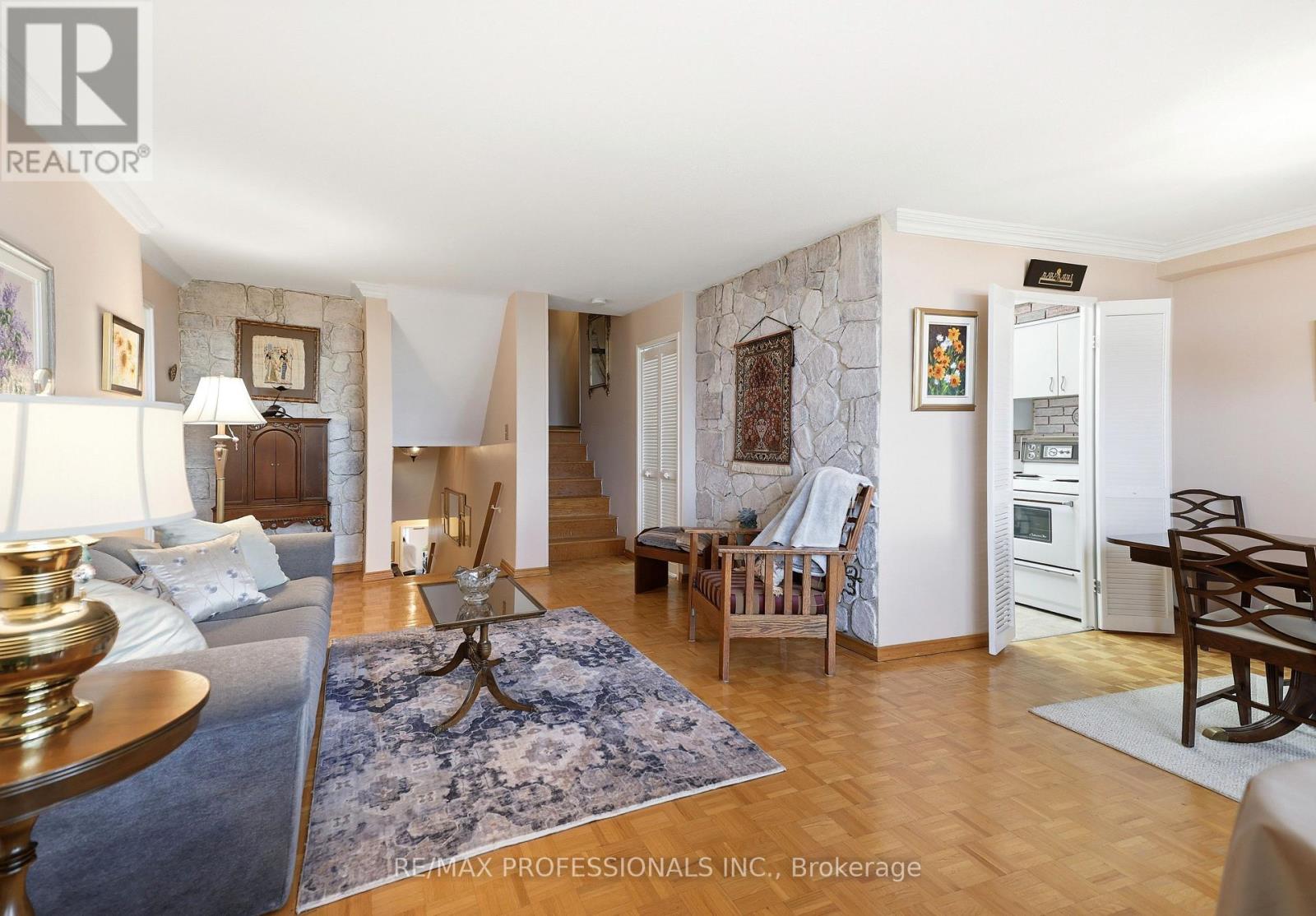 1208 - 11 Wincott Drive Property Photo 4