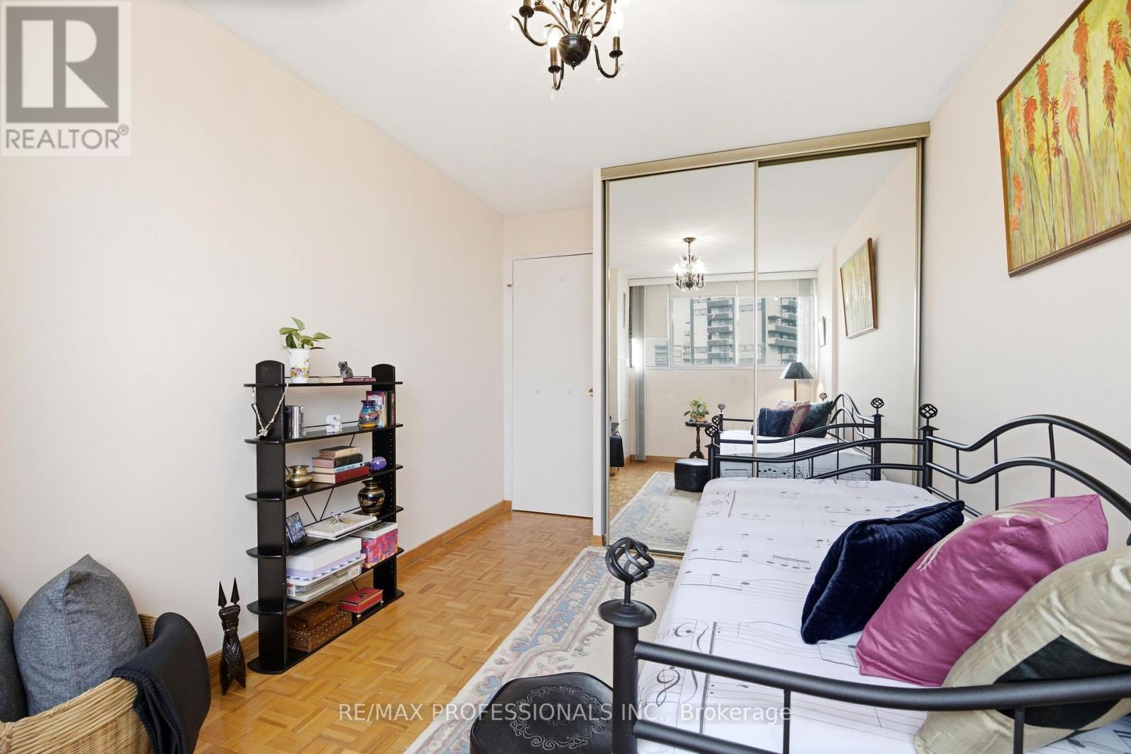 1208 - 11 Wincott Drive Property Photo 30