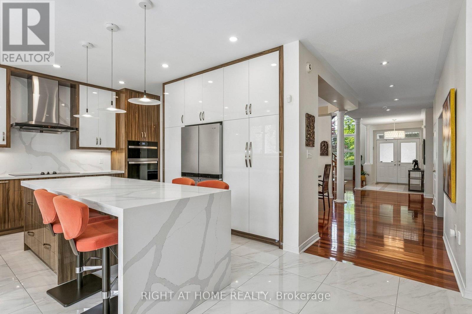 4263 Couples Crescent Property Photo 7